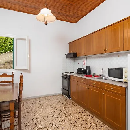 Irena Apartment